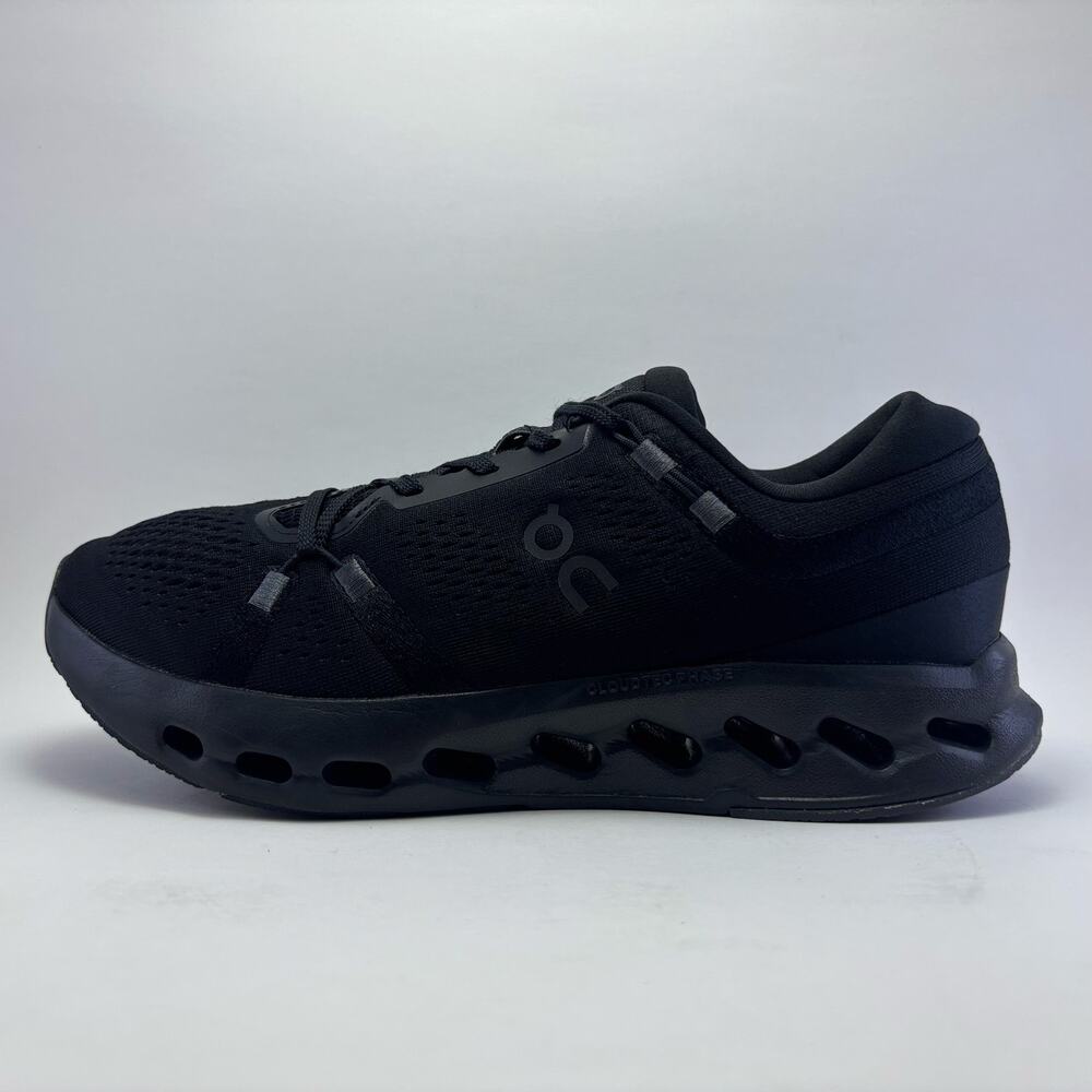 ONCLOUD Surfer 2 Triple Black Running Shoes Womens Size 10.5